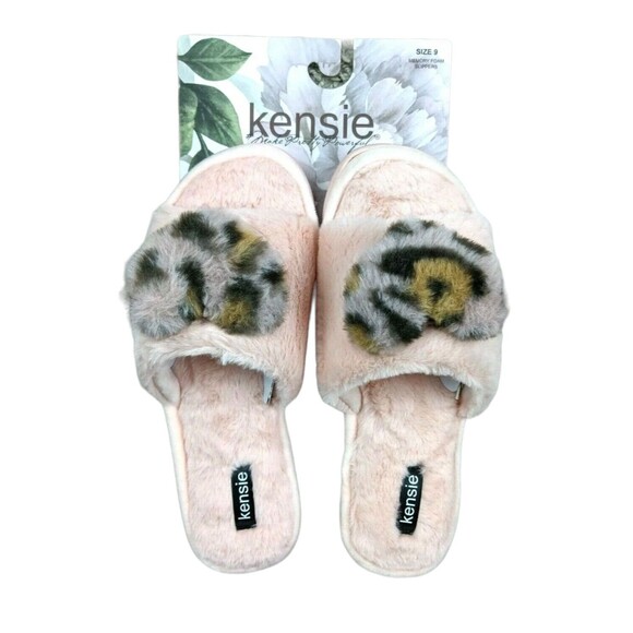 Kensie Slippers  Womens Size 9  NWT Blush/Leopard Plush Heart Memory Foam Scuff - Picture 1 of 3